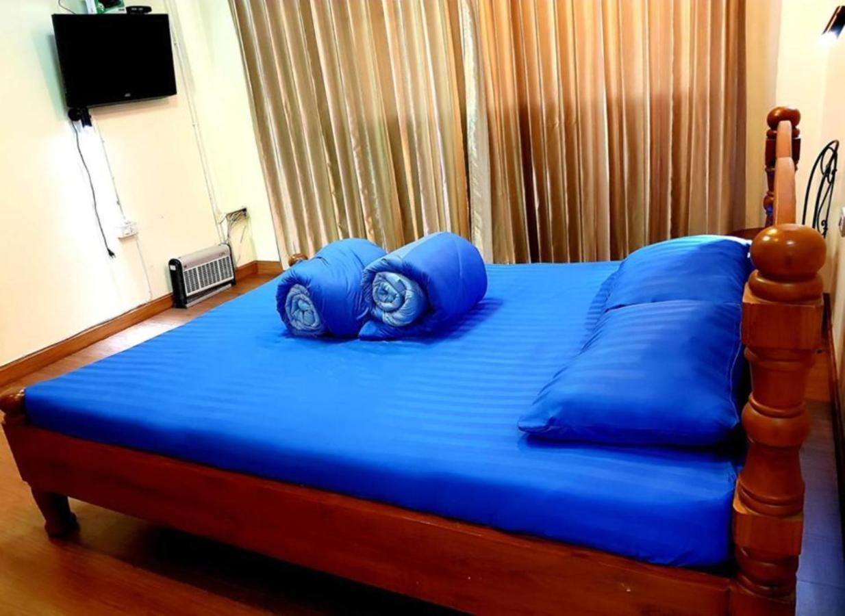 T2B Home (Adults Only) Чиангмай Экстерьер фото